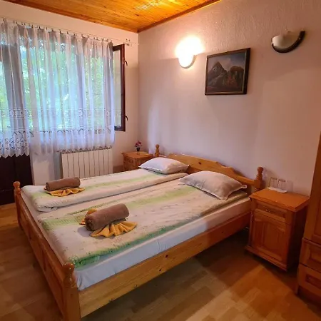 Hébergement de vacances хвойна *