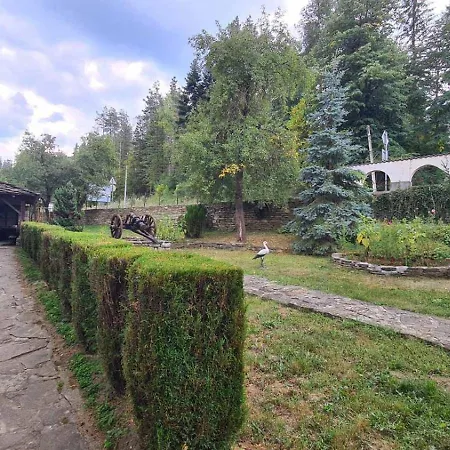 хвойна Hébergement de vacances Apriltsi (Lovech)