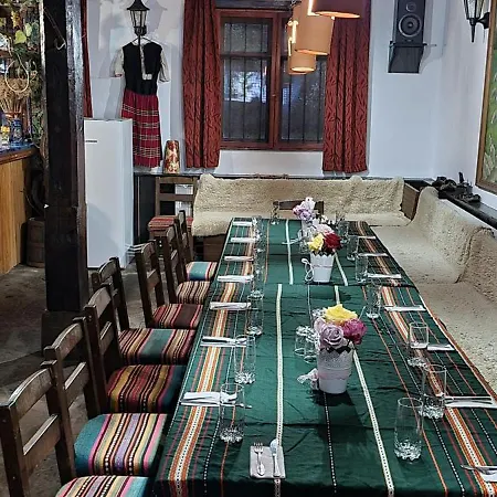 хвойна Hébergement de vacances Apriltsi (Lovech)